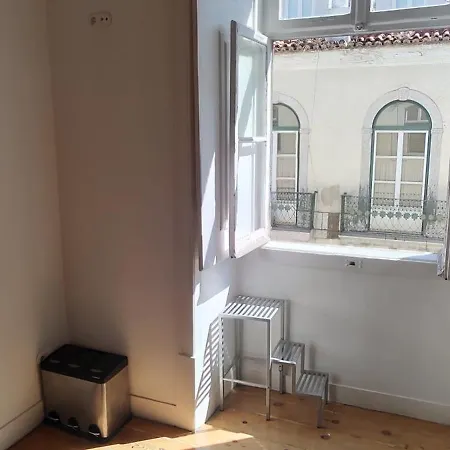 Lägenhet Luminous, Charming And Spacious In Lisbon's Most Coveted Area Lisboa